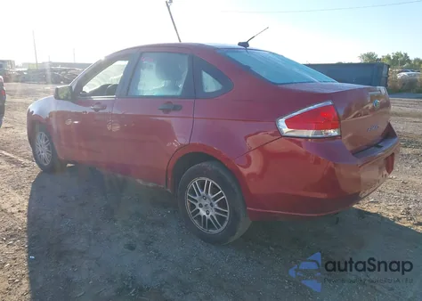 2010 Ford Focus Se z USA, uszkodzony, nr VIN 1FAHP3FN5AW296009